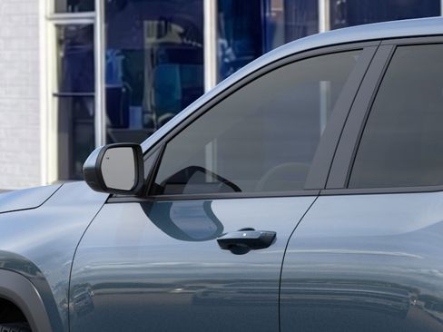 New 2026 Chevrolet Equinox LT AWD/4WD image 12