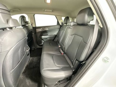 Used 2023 Kia Sportage EX AWD/4WD image 25