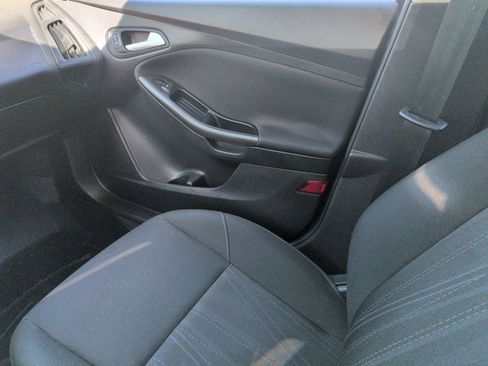Used 2018 Ford Focus SEL FWD image 30