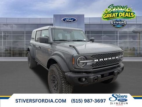 New 2026 Ford Bronco Badlands AWD/4WD image 1