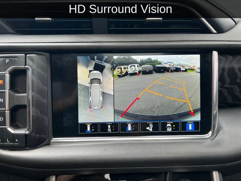 Used 2023 GMC Yukon XL Denali AWD/4WD image 30
