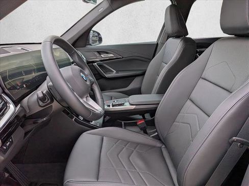 New 2026 BMW X1 xDrive28i image 4