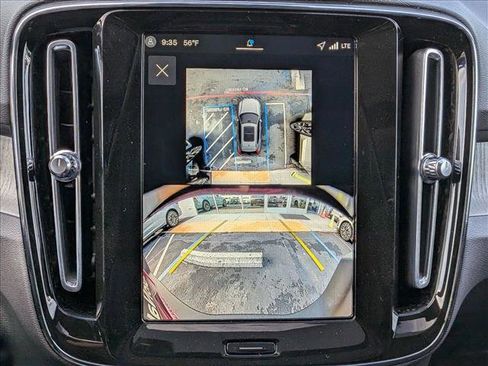 New 2026 Volvo XC40 B4 Plus w/ Climate Package image 14