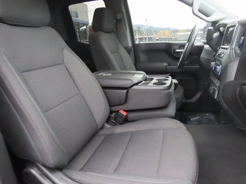 Certified 2024 Chevrolet Silverado 1500 Custom image 31