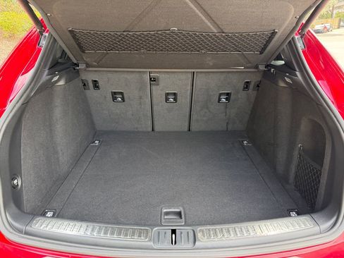 Used 2019 Porsche Macan image 34