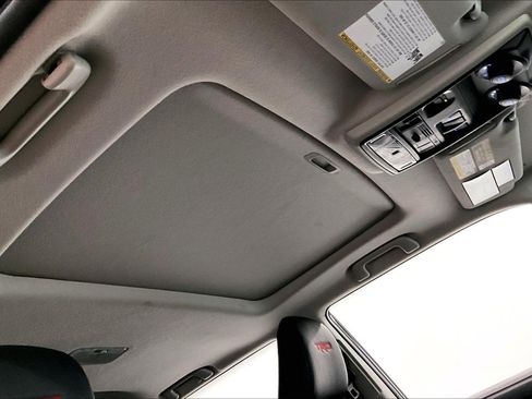 Used 2024 Toyota 4Runner TRD Off-Road Premium w/ Moonroof Package AWD/4WD image 19