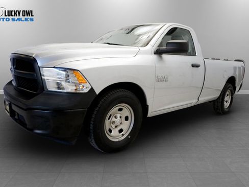 Used 2018 RAM 1500 Express RWD image 5