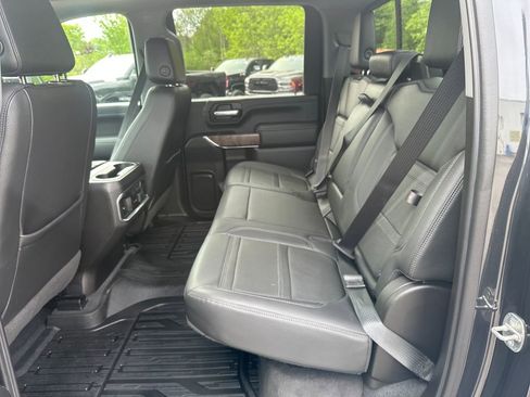Used 2021 GMC Sierra 3500 Denali w/ Denali Ultimate Package AWD/4WD image 13