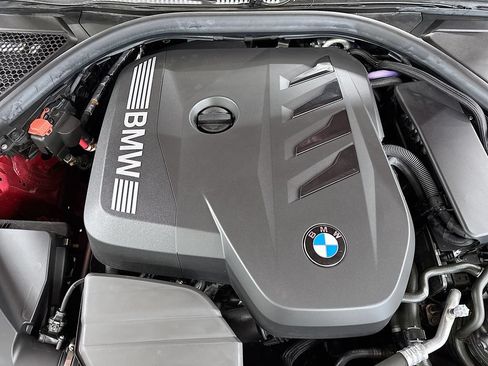 Used 2025 BMW 330i Sedan w/ M Sport Package RWD image 25