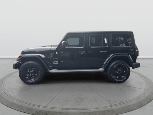 Used 2018 Jeep Wrangler Unlimited Sahara AWD/4WD image 2