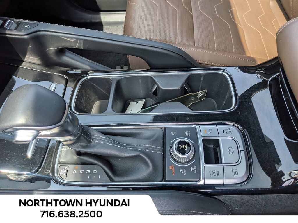 Used 2022 Kia Telluride SX w/ SX Prestige Package AWD/4WD image 16