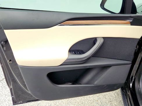 Used 2022 Tesla Model X AWD w/ 22'' Turbine Wheels & P image 11
