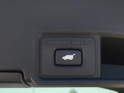 Certified 2024 Acura RDX SH-AWD w/ Advance Package image 11