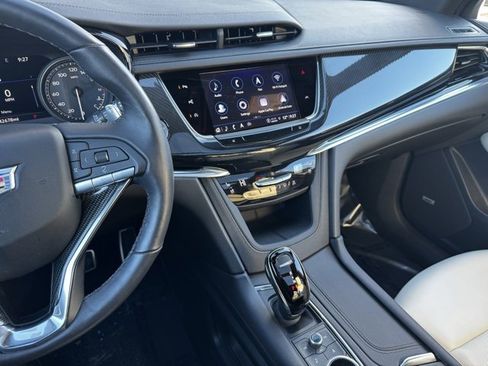 Certified 2023 Cadillac XT6 Sport w/ Technology Package image 26