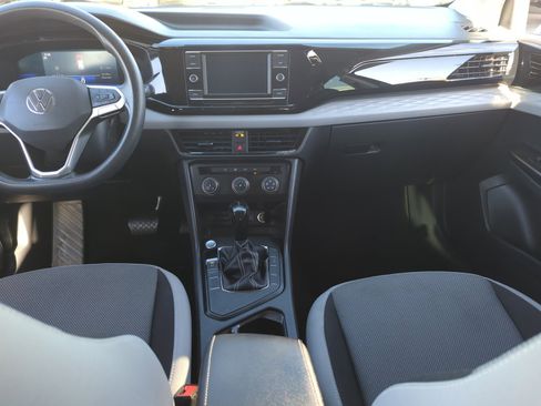 Certified 2022 Volkswagen Taos S image 19