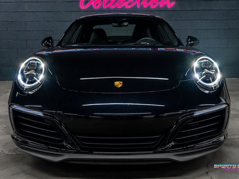 Used 2017 Porsche 911 Carrera 4S w/ Sport Package AWD/4WD image 9