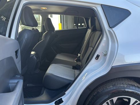 Used 2024 Subaru Crosstrek 2.0i Premium image 18