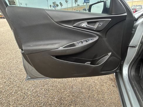 Used 2024 Chevrolet Malibu RS w/ LPO, Floor Liner Package image 19