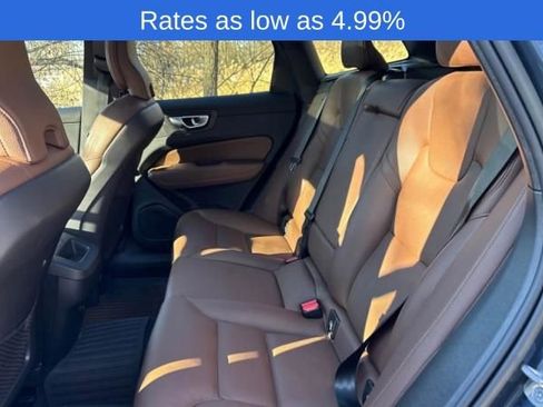 Certified 2023 Volvo XC60 B5 Plus w/ Climate Package image 8