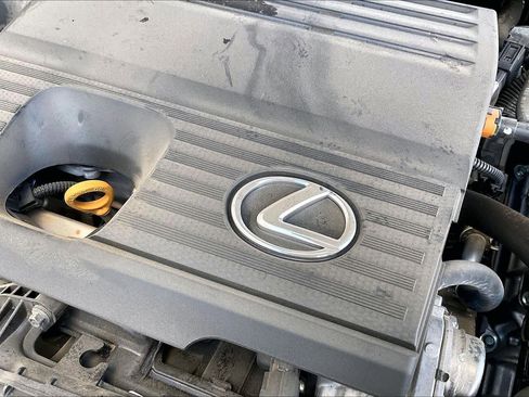 Used 2024 Lexus ES 300h F Sport w/ Accessory Package (Z1) image 32