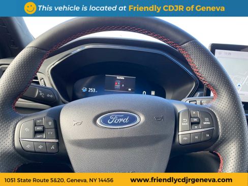 Used 2024 Ford Escape ST-Line Select w/ Tech Pack #2 image 16