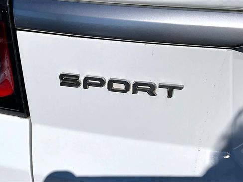 Used 2018 Land Rover Range Rover Sport HSE image 33