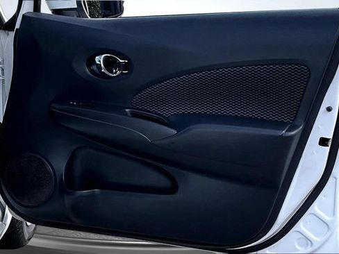 Used 2019 Nissan Versa Note SV FWD image 26