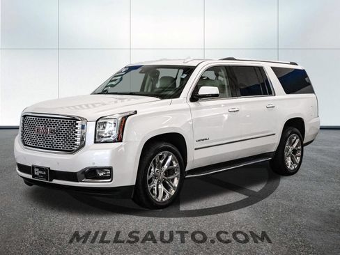 Used 2016 GMC Yukon XL Denali AWD/4WD image 2