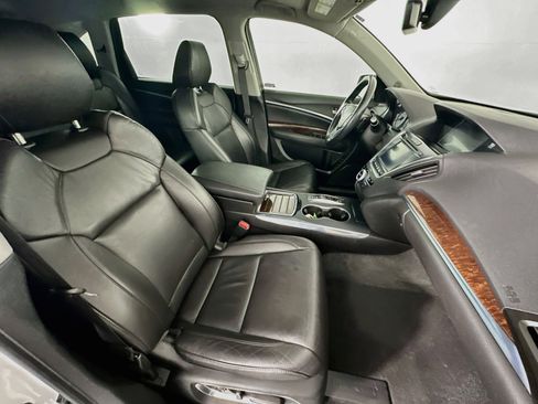Used 2020 Acura MDX FWD image 32