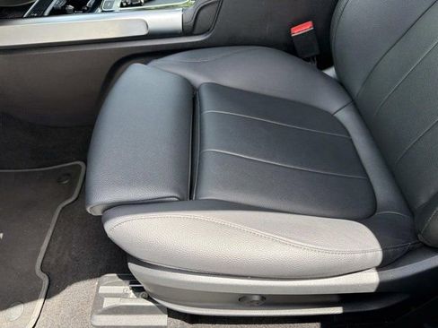 Used 2024 Mercedes-Benz EQB 250+ image 8