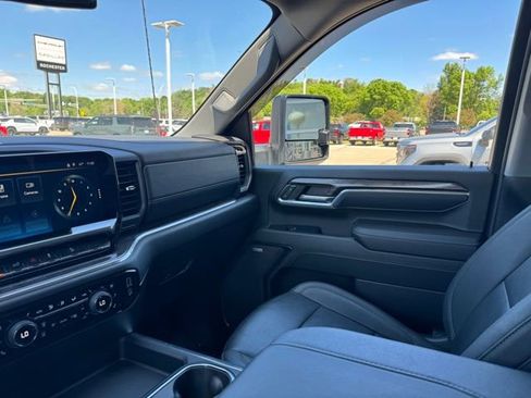 Certified 2024 Chevrolet Silverado 3500 LTZ w/ LTZ Plus Package AWD/4WD image 20