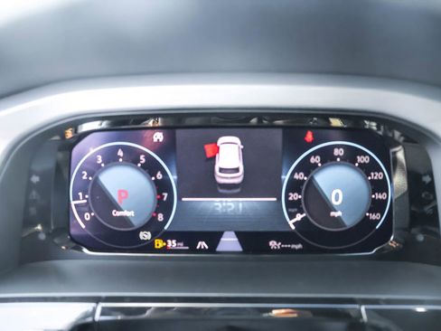 New 2026 Volkswagen Atlas Cross Sport SE image 25