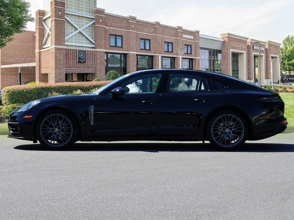 Used 2023 Porsche Panamera 4 Platinum Edition AWD/4WD image 8