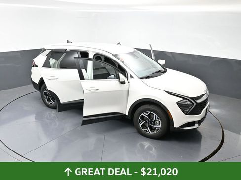 Used 2024 Kia Sportage LX image 60