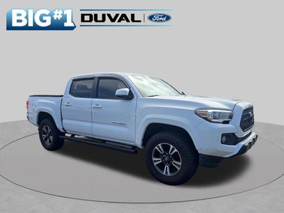 Used 2016 Toyota Tacoma SR5 w/ SR5 Appearance Package (SN)