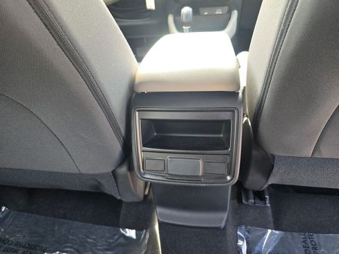Used 2026 Subaru Forester AWD/4WD image 30