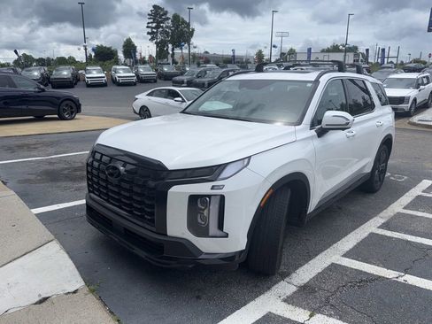 Used 2025 Hyundai Palisade XRT FWD image 2