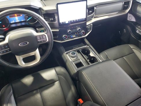 Used 2024 Ford Expedition Max XLT RWD image 12