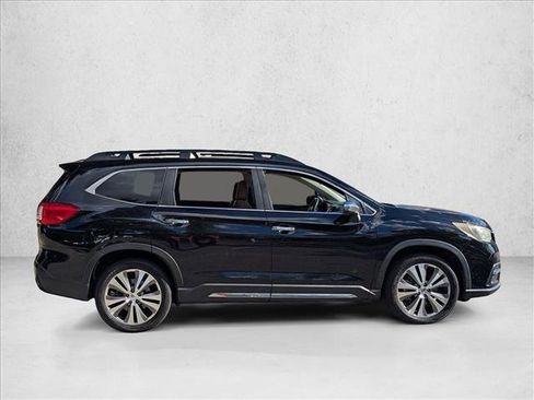 Used 2019 Subaru Ascent Touring image 4