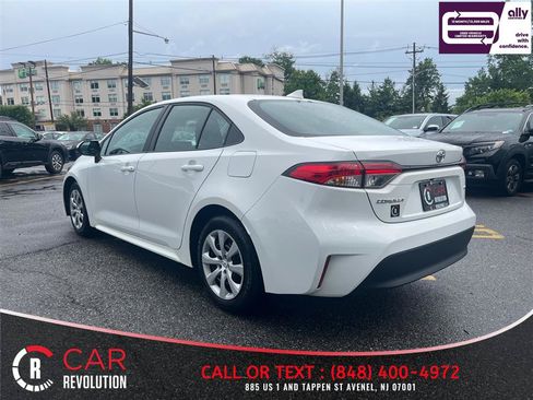 Used 2023 Toyota Corolla LE FWD image 6