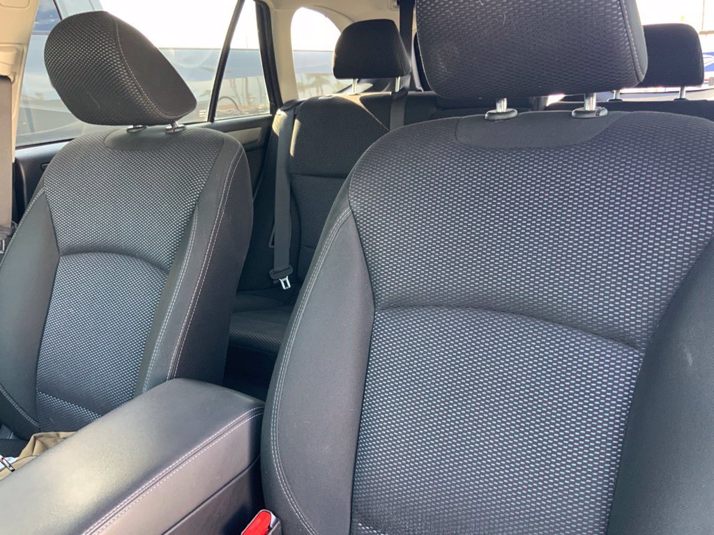 Used 2019 Subaru Outback 2.5i Premium AWD/4WD image 16