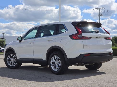 Used 2024 Honda CR-V LX image 15