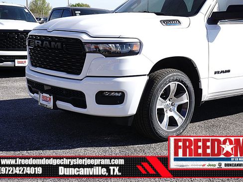 New 2026 RAM 1500 Express image 41