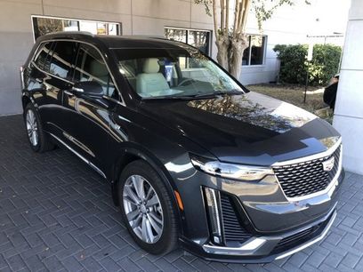 Certified 2023 Cadillac XT6 Premium Luxury w/ Technology Package