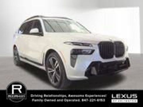 Used 2026 BMW X7 xDrive40i image 2