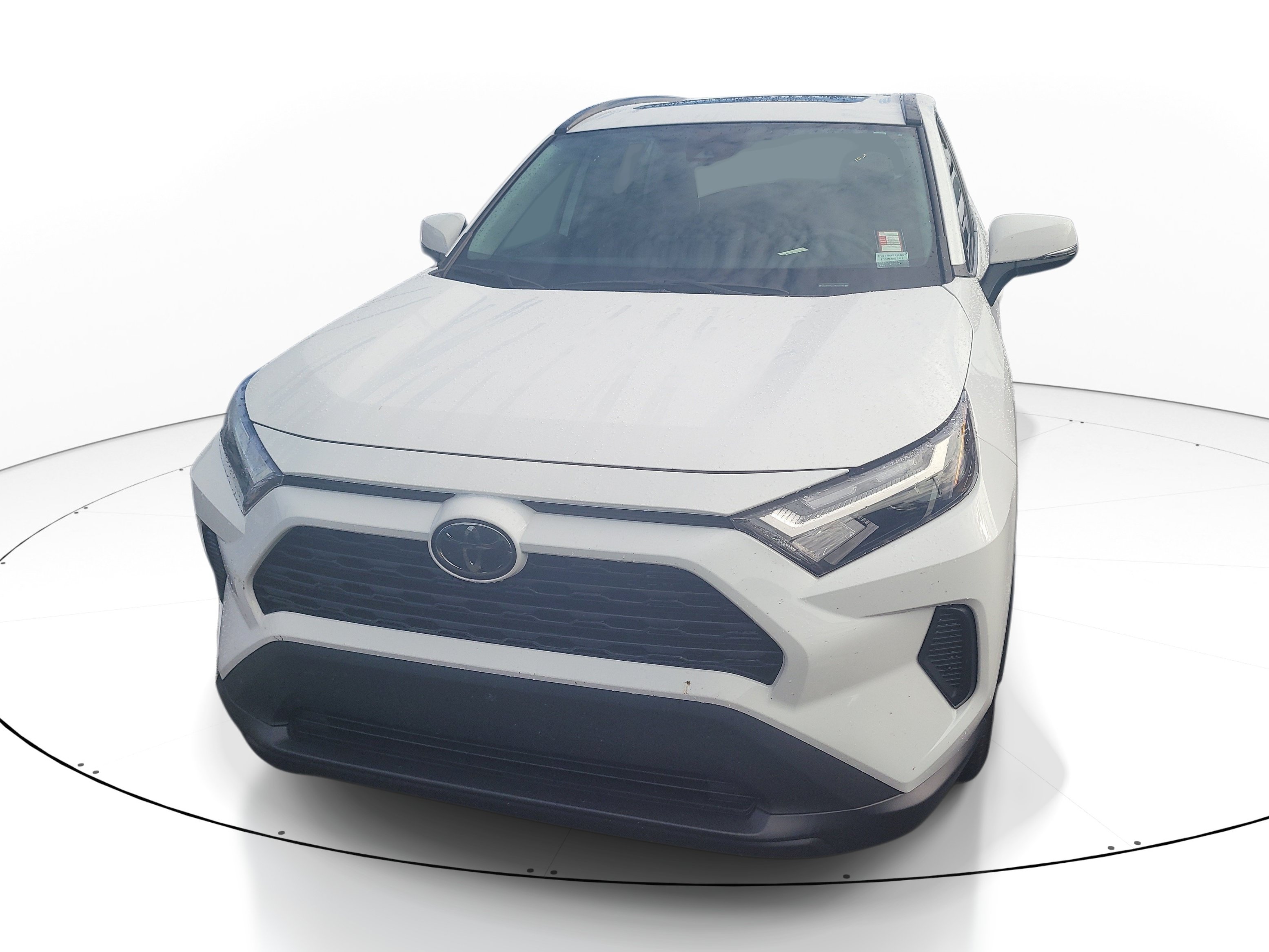 Used 2025 Toyota RAV4 XLE w/ Convenience Package FWD image 2