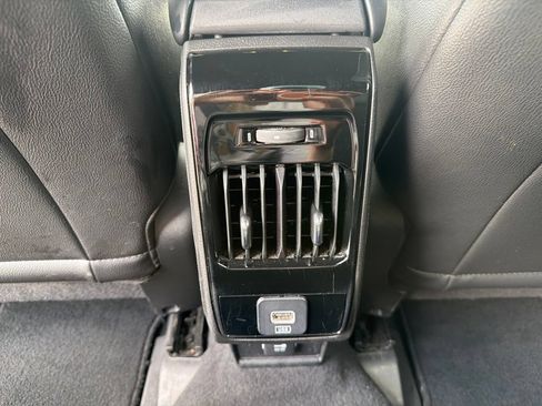 Used 2024 Jeep Compass Latitude AWD/4WD image 16