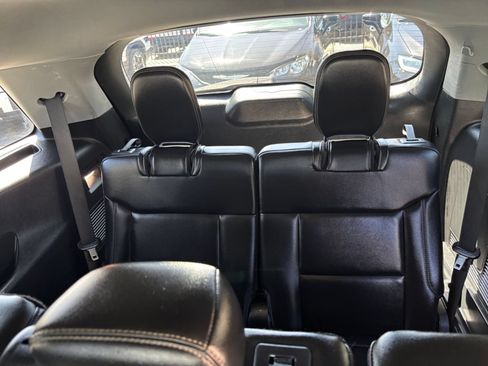 Used 2024 Ford Explorer XLT w/ Equipment Group 202A RWD image 26
