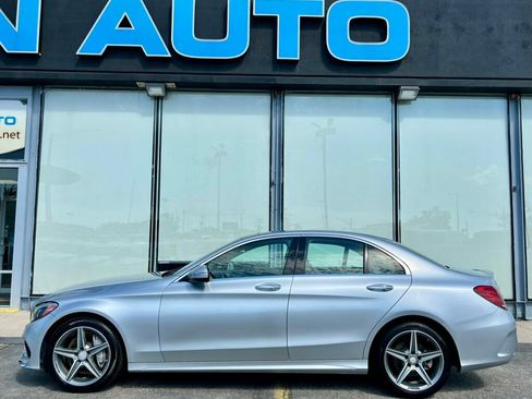 Used 2015 Mercedes-Benz C 300 4MATIC Sedan image 2