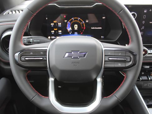 New 2026 Chevrolet Colorado Z71 image 11